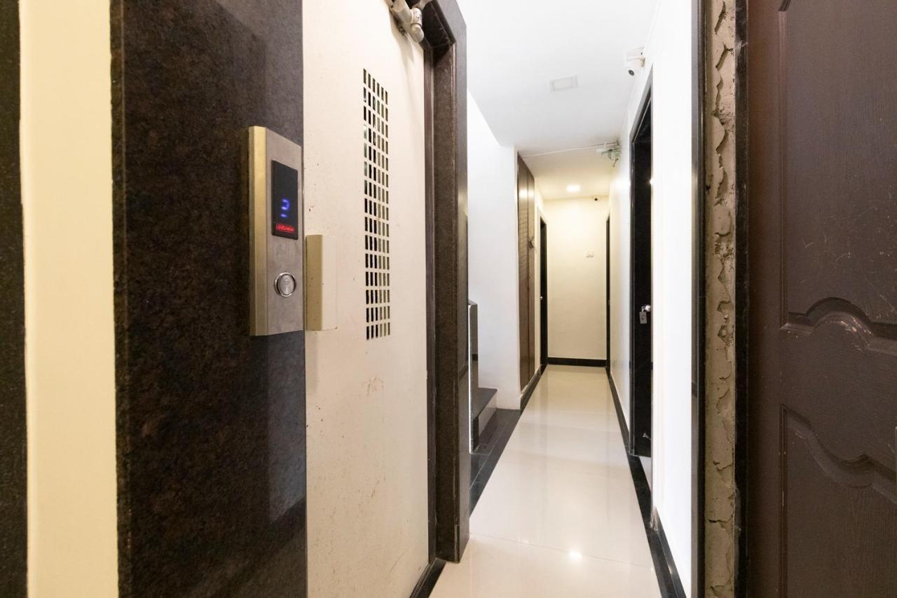 Hotel Girgoan Palace Mumbai Eksteriør bilde